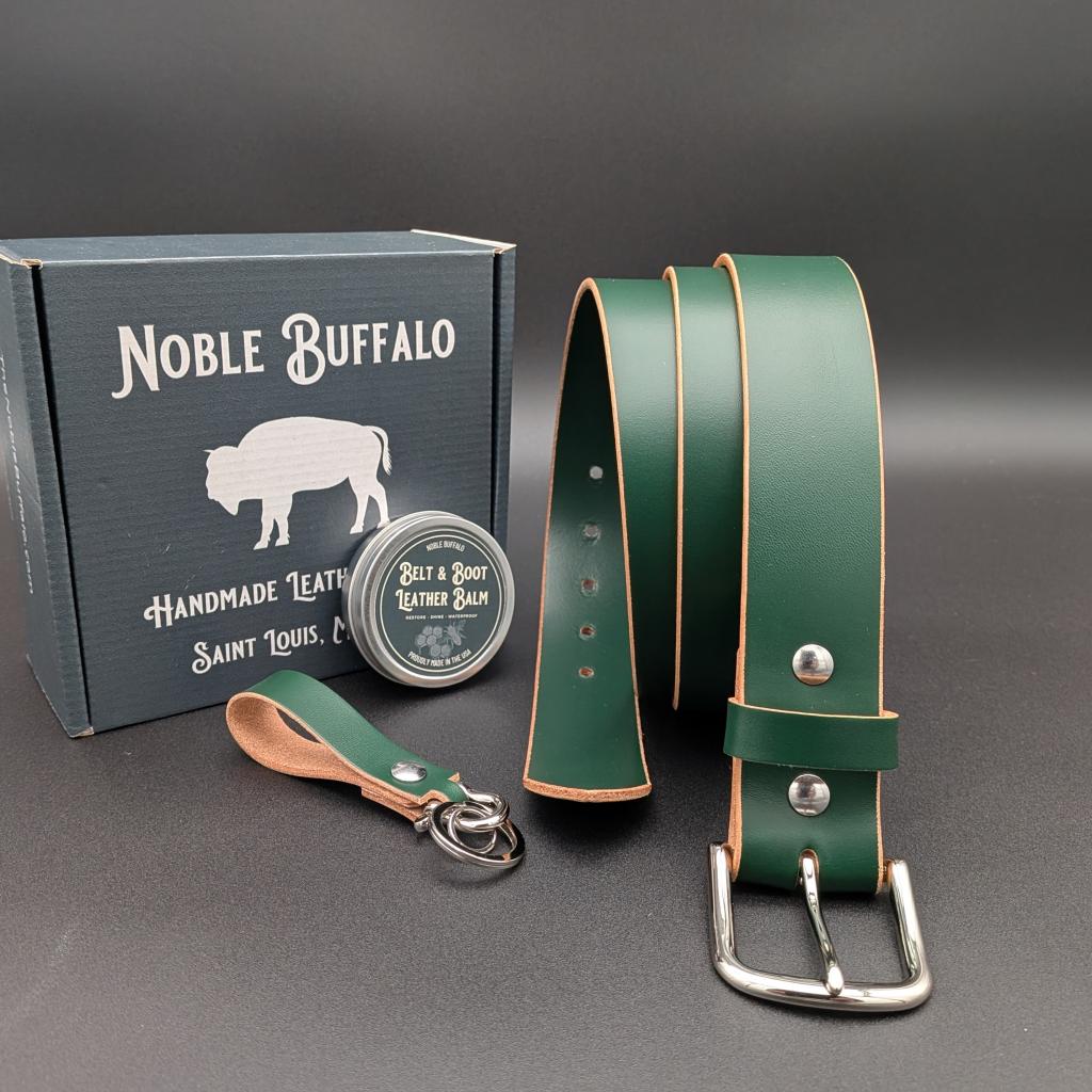 Emerald Green Leather Belt - Green costume belt, larp, renfaire, roleplay, halloween, seasonal, christmas, USA Handmade Leather Belt for Men or Women