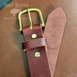 Solid Men's Leather Belt in Burgundy